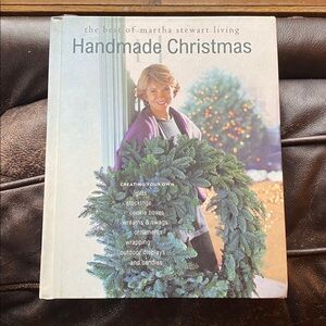 🎄 Martha Stewart "Handmade Christmas" Hardcover Book (1995) by Living Magazine